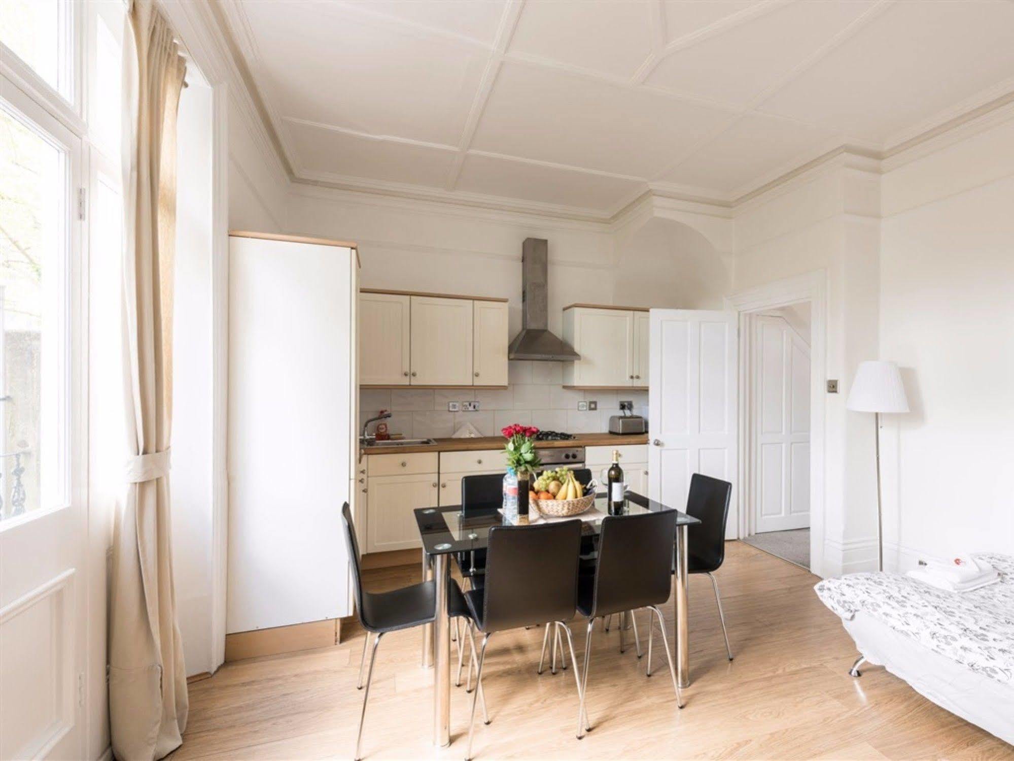 ריצ'מונד Kensington Apartments מראה חיצוני תמונה