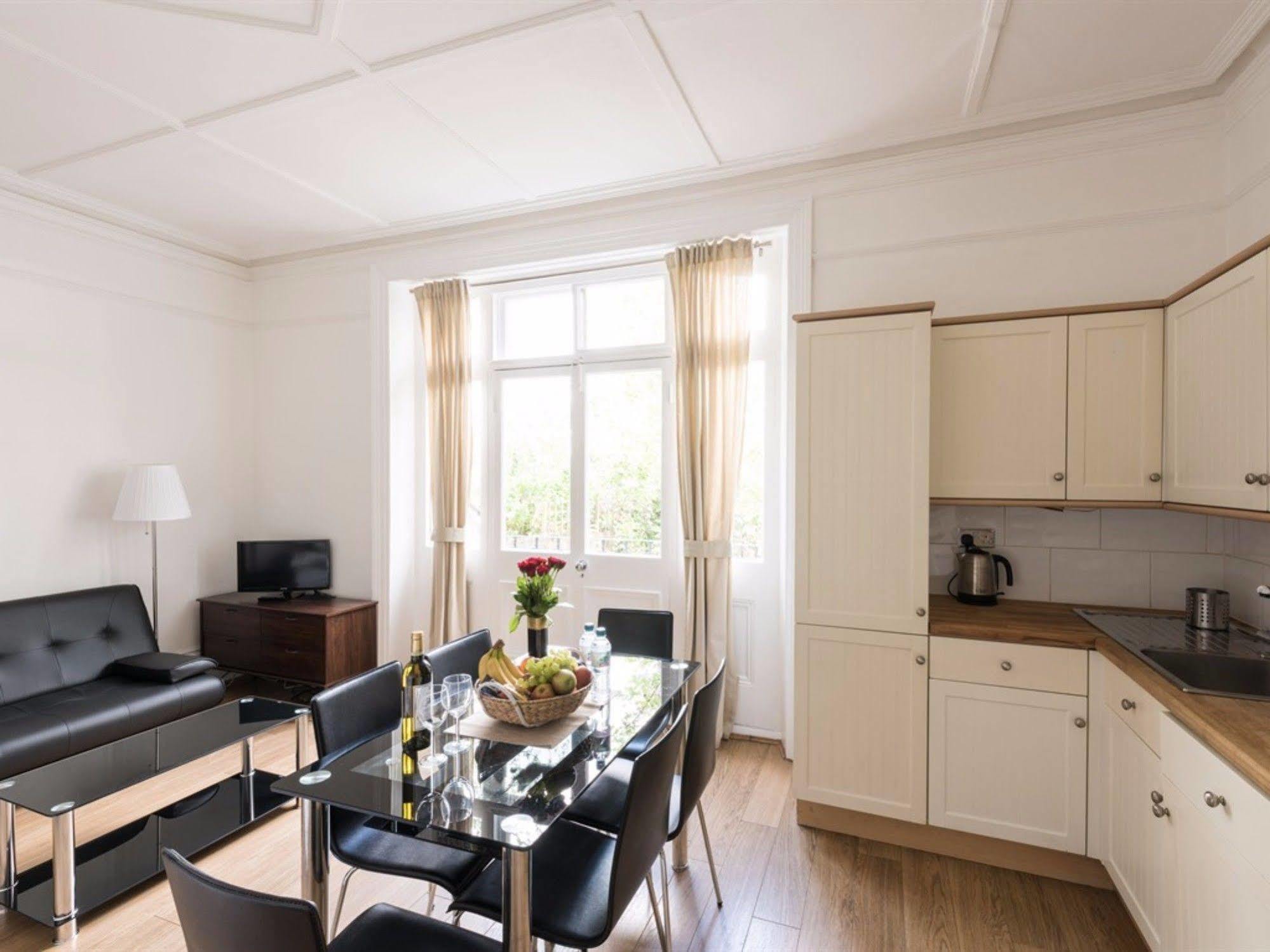ריצ'מונד Kensington Apartments מראה חיצוני תמונה